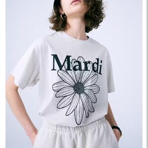 Mardi Mercredi White Graphic Short Sleeve Tee